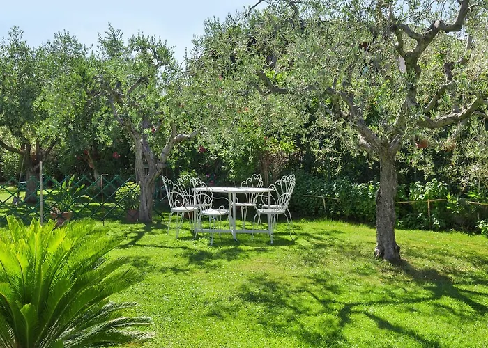 Daire Aurora-holiday Apt3 *