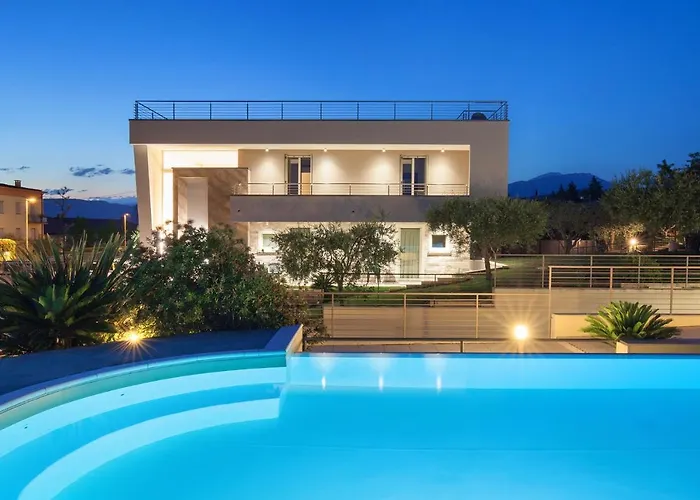 Daire Aurora-holiday Apt3 *