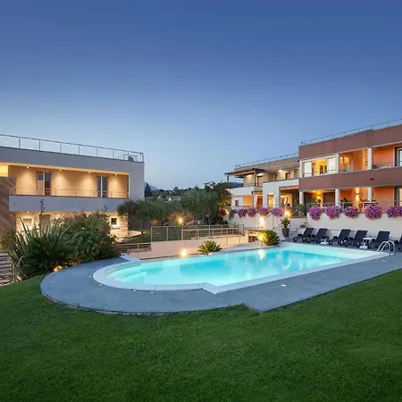 Aurora-holiday Apt3 * باردولينو